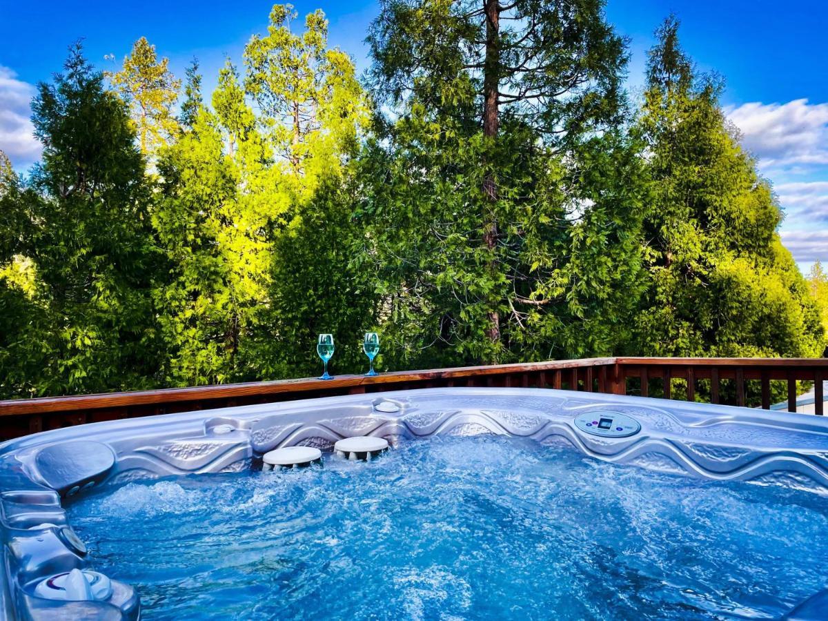 Honeybee Hive Hot Tub Bbq 8 Minutes To Bass Sleeps Up To 6 North Fork